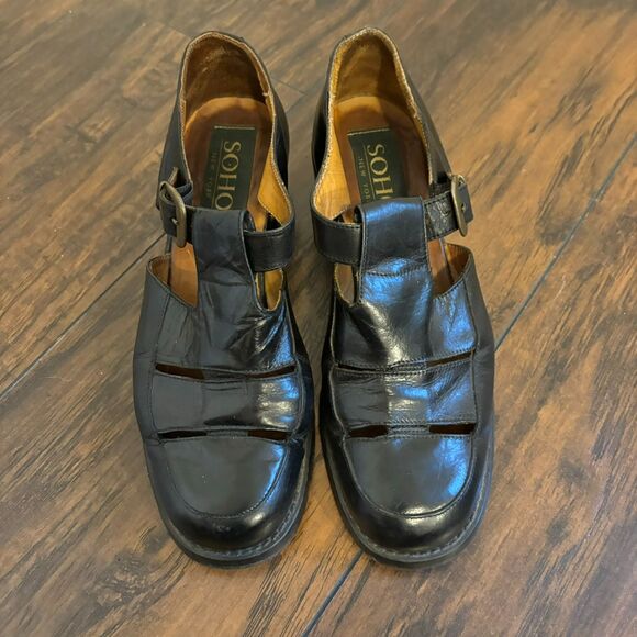 Soho New York size 6.5 Vintage 90s Y2K Black Loafers Academia Preppy Leather - Picture 2 of 10